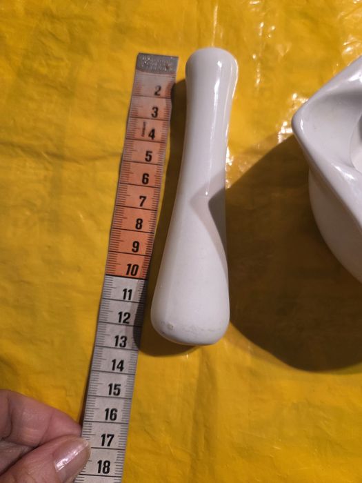 Moździerz biały ceramiczny