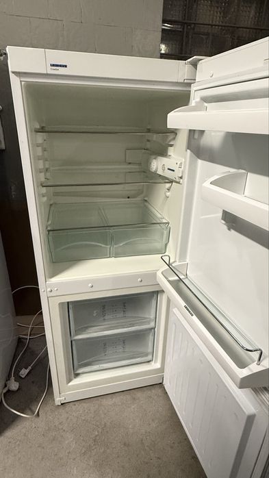 Холодильник Liebherr SN-ST 960084 двухкамерний