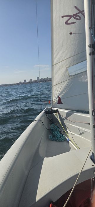 Barco a Vela Laser Stratos
