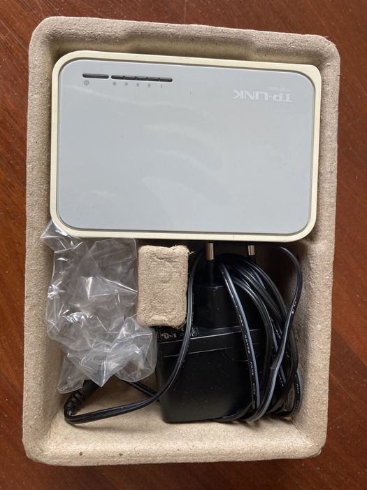 Desktop switch TP-LINK