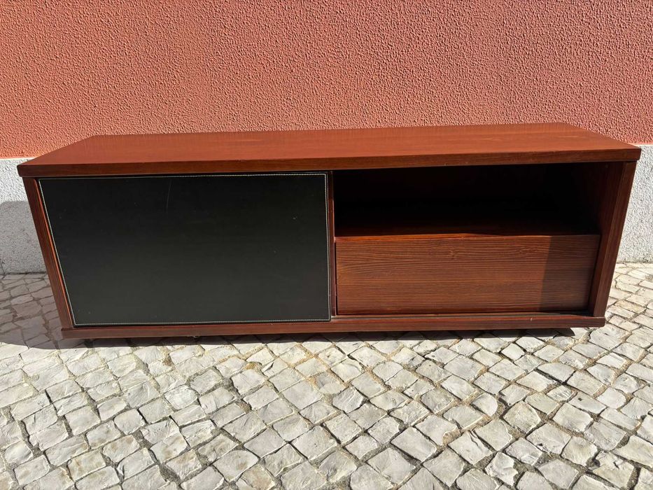 Móvel TV em Madeira