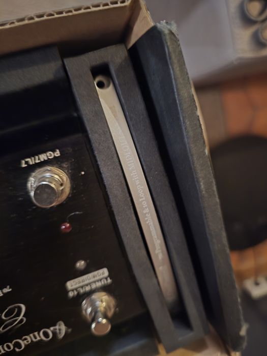 One Control Crocodile Tail Loop OC-10 - MIDI  Buffered Loop Switcher