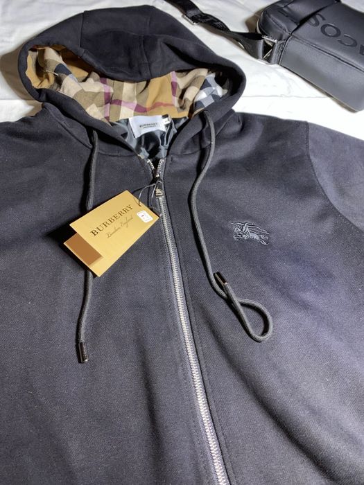 Кофта від Burberry / Зіп-Худі