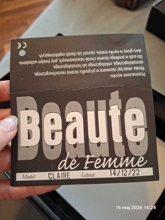Syntetyczna peruka Beauté