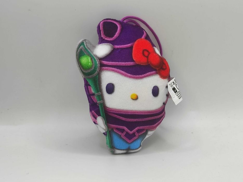 Zabawka McDonalds McDonald Yu-Gi-Oh Hello Kitty Friends Dark Magician
