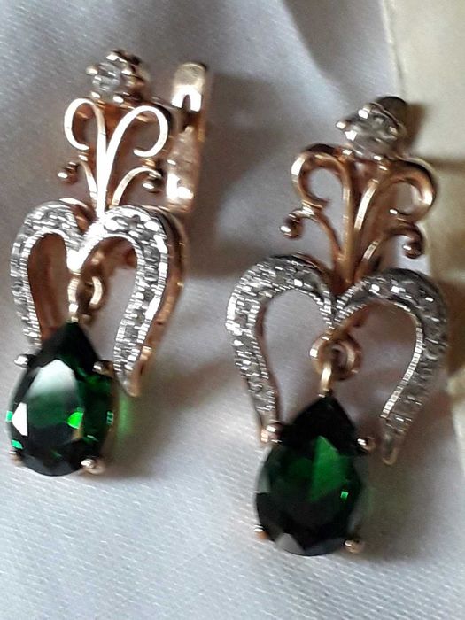 Сережкі золоті з фіанітом проба 585