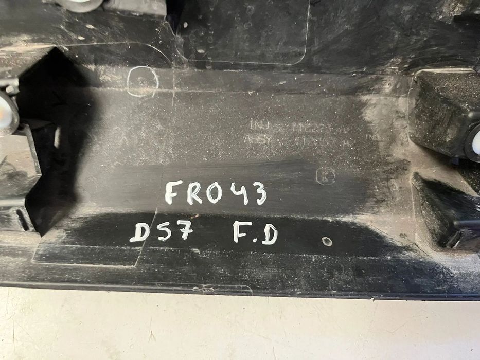 CITROEN DS7 FRISO PORTA FRENTE DIREITO - FR043