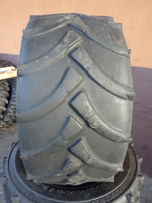 Opona używana przemysłowa 29x12.50-15 29x12.50R15 CAMSO 200zł W2982