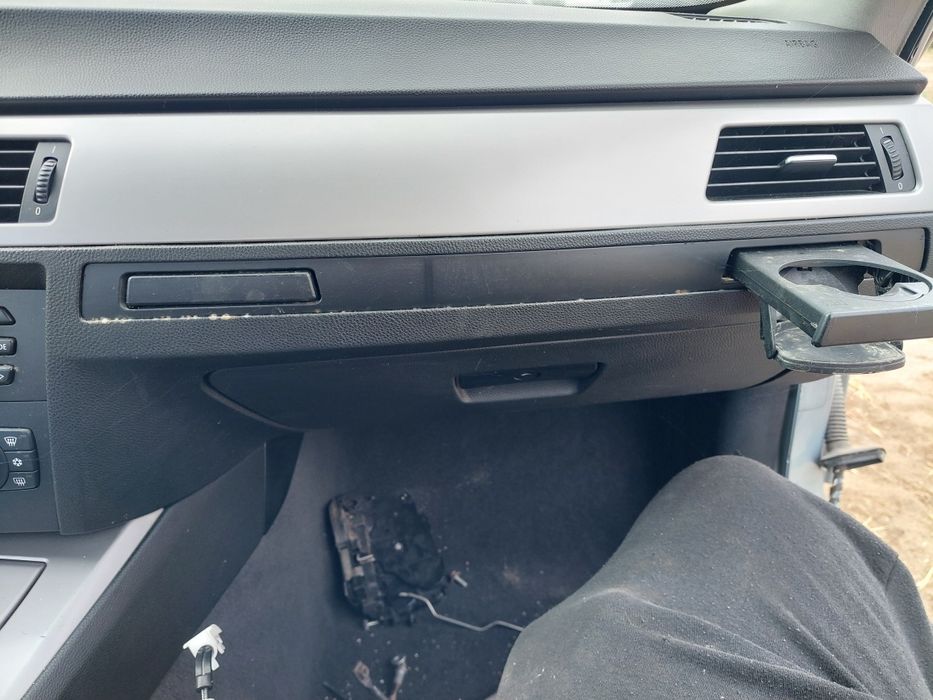 cupholder na kubki pasazer kierowca listwa bmw e90 e91 e92 e93 europa