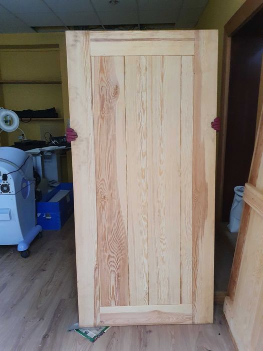 Drzwi  loftowe drewniane