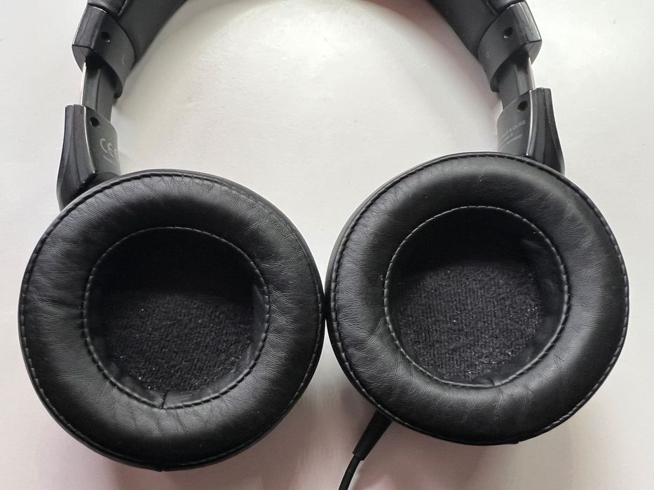 Słuchawki Beyerdynamic DT240 Pro alternatywa Sennheiser HD 25