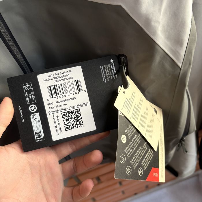НОВА‼️Arc’teryx Beta AR Jacket (Біло Сіра, розмір M)