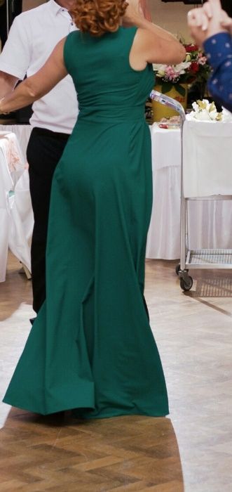 Elegancka sukienka wieczorowa maxi