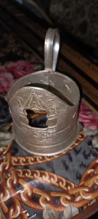 Продам подстаканник