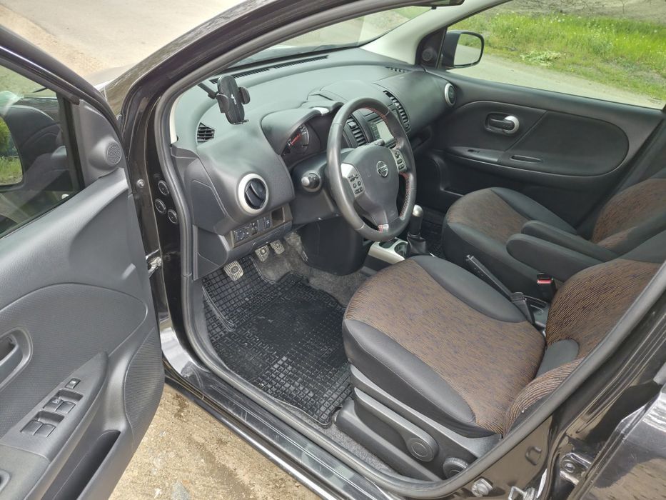 Продам Nissan Note