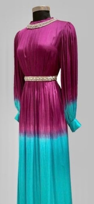 Vestido longo em dois tons