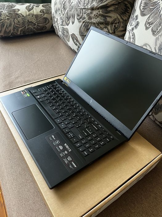 Продам ноутбук Acer Nitro V15.