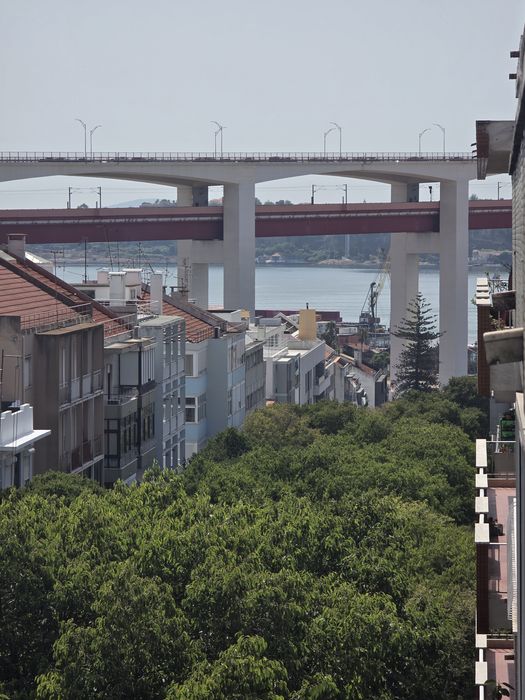 T 1 em Alcântara, Rua Luís de Camões