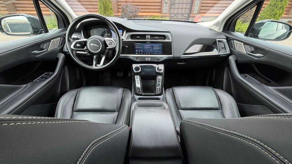 Продам Jaguar I-Pace 2020
