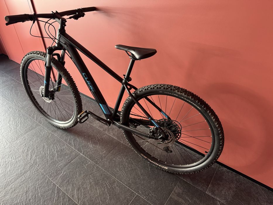Bicicleta Cube Analog