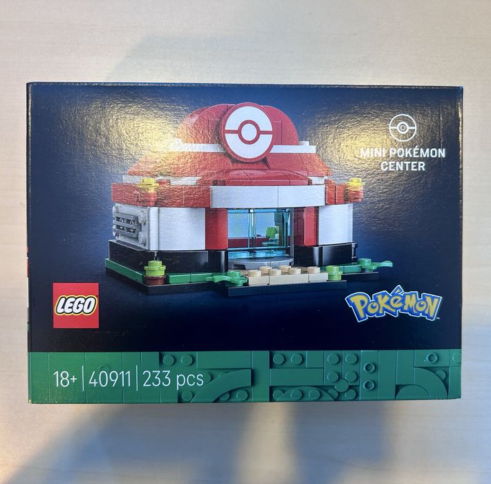 LEGO 40911 - Małe Centrum Pokémonów