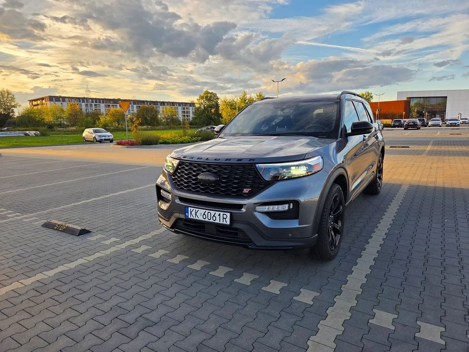 Ford Explorer ST Performance 3.0 V6 - 400 km - 6 miejsc - wydech BORLA