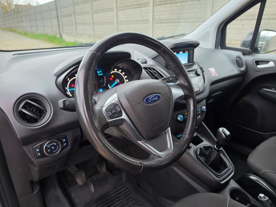 Ford Transit Courier  1.5 TDCi 75KM, Klimatronic, Tablet, PDC, 79 tys.km