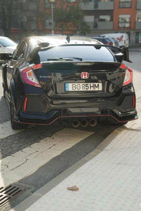 Honda Civic Type R com escape Remus e Remus Sound Control