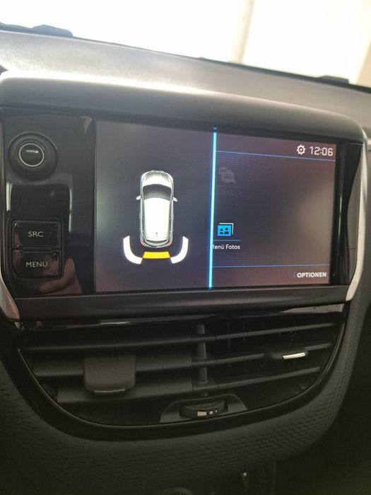 Peugeot 208 — fotografia 4