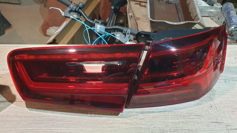 Фари задні (ліва/права) Audi A6 c7 4g рестайлінг - червоні повороти