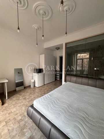 ЦЕНТР КИЕВА Продам 3к квартиру Бессарабская площадь Майдан Хрещатик