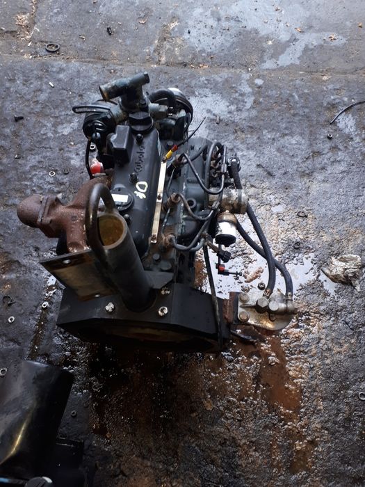 Silnik kubota D 905 e