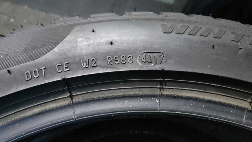 4 sztuki opony zimowe 245/45/19 Pirelli  3* Runflat (OL238/O/H)