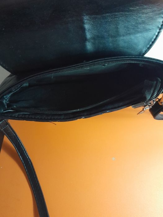 Mala mulher sem marca