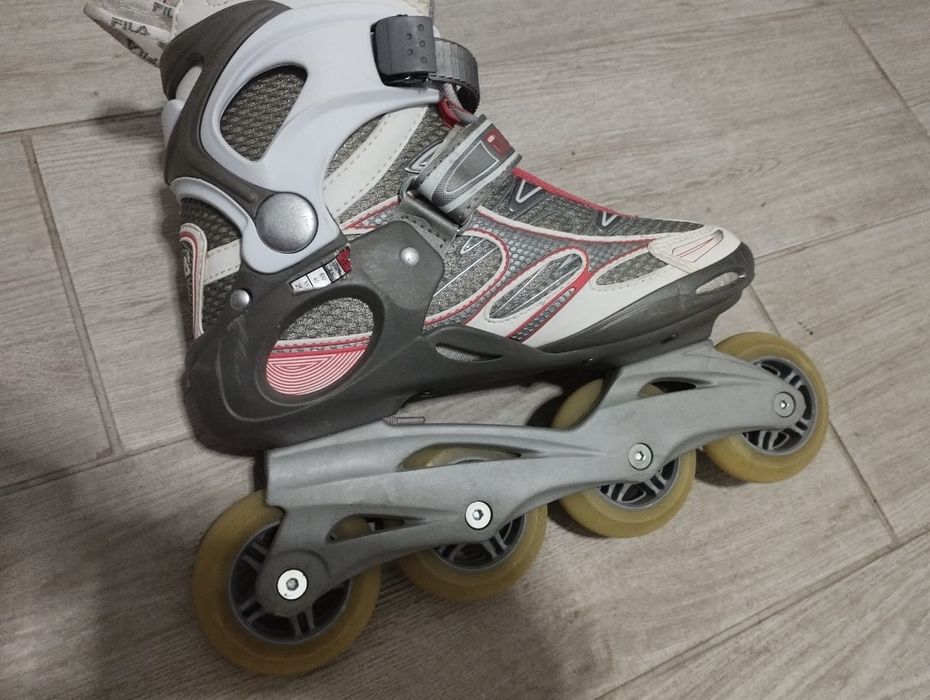 Роликові ковзани Fila