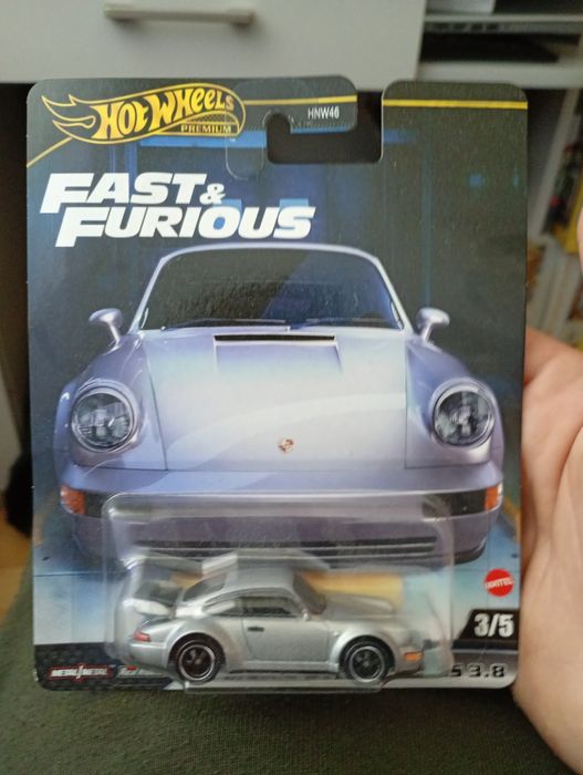 Hot wheels premium rezerwacja