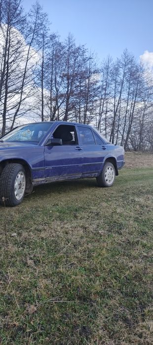 Продам Мерседес 190D