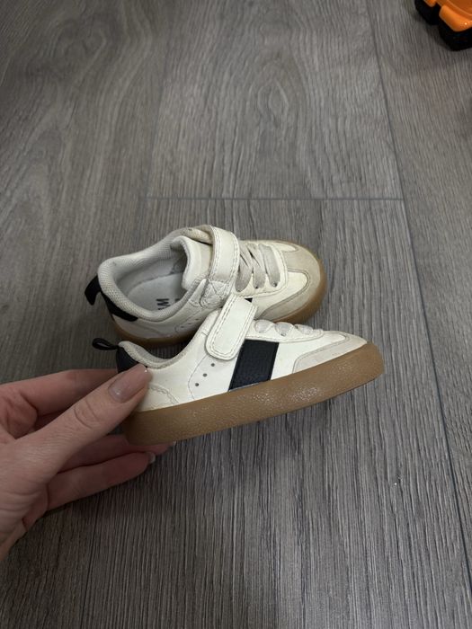 Кеди/кросівки hm на хлопчика 18-19розмір