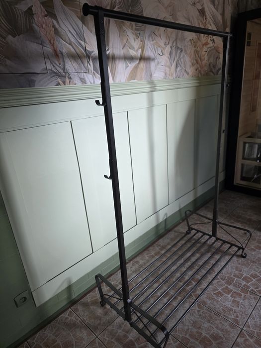 Stojak na ubrania i buty, Ikea
