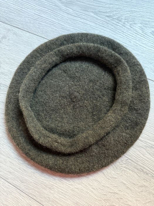 Beret damski wełniany