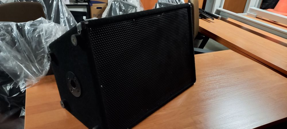 Kolumny Peavey 500W