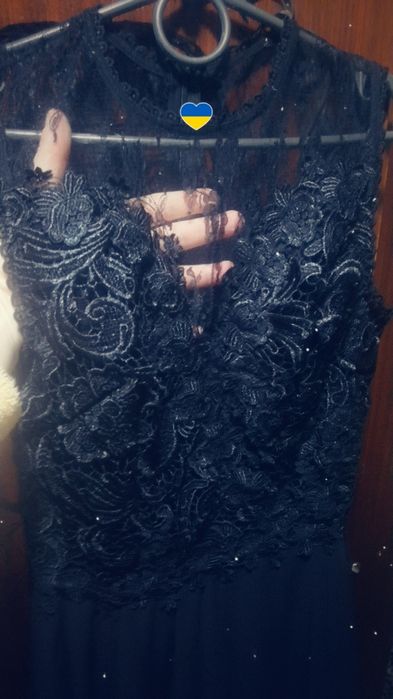 Платье вечернее нарядное