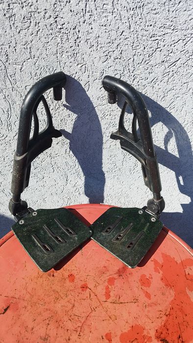 Podnóżki,podpórki ,podnóżek  do wózka inwalidzkiego.