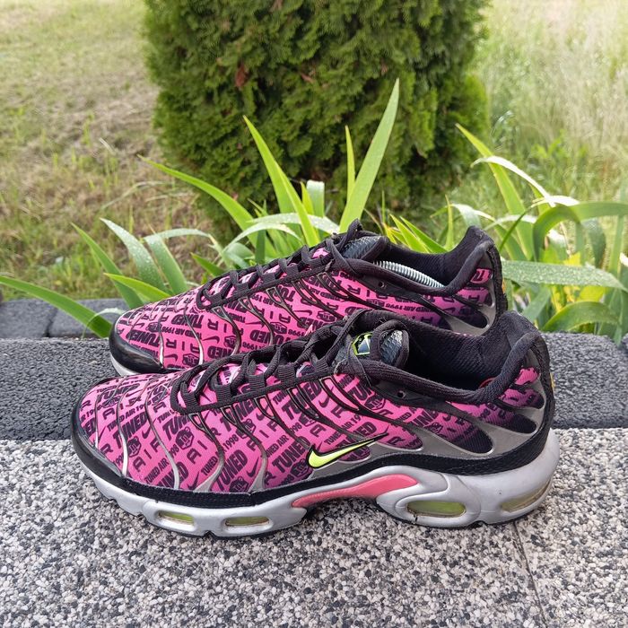 Oryginalne Nike Air Max Plus Mercurial XXV Black/Volt-Hyper Pink Sportowe Buty Sneakersy Rozmiar 41