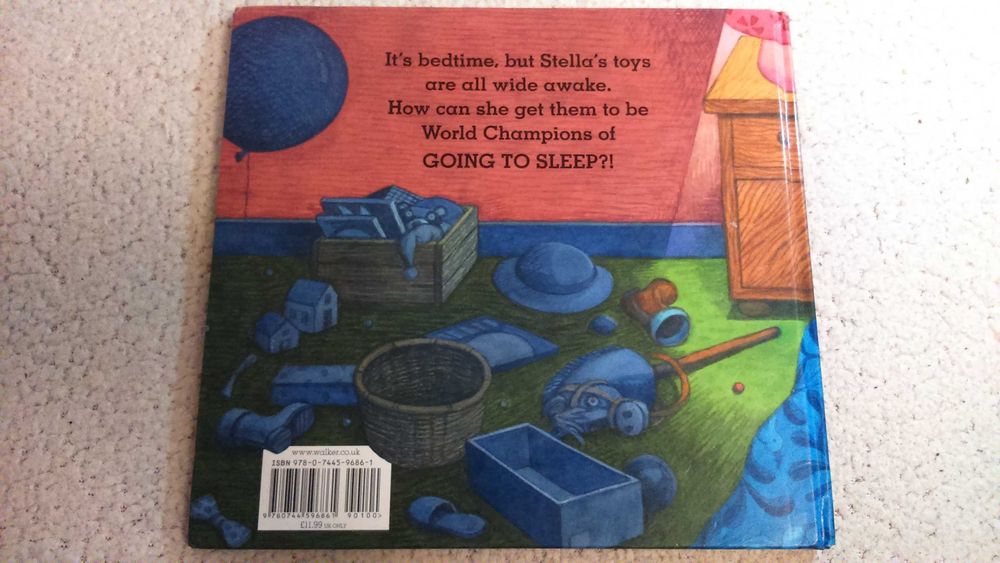 Книга дитяча в твердій обкладинці The world Champion of Staying Awake