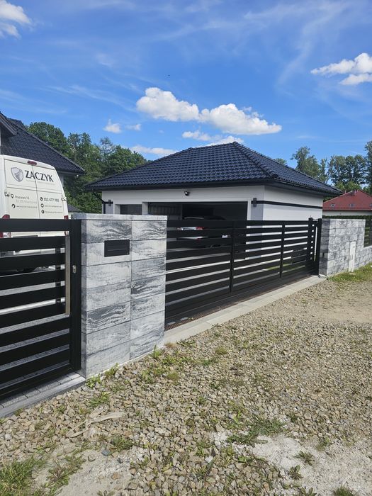 Brama przesuwna , furtka nowoczesna