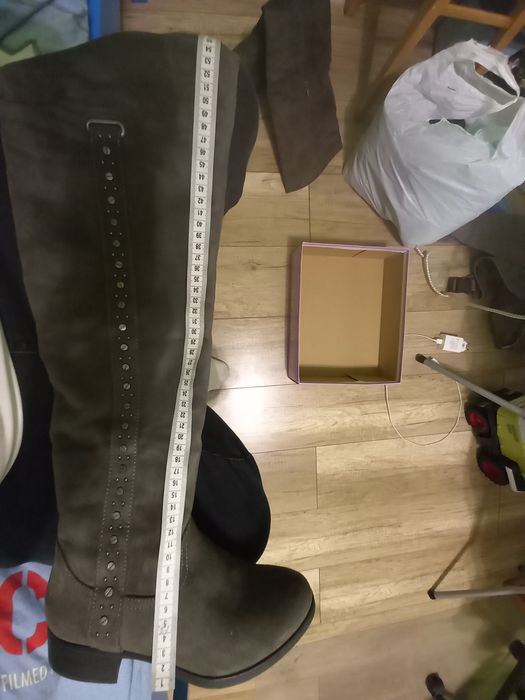 Kozaki długie za kolano