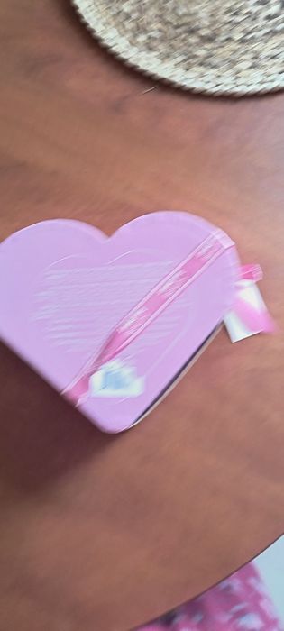 Mikołaj Zestaw kosmetyków Dahlia Janette Beauty Douglas serce