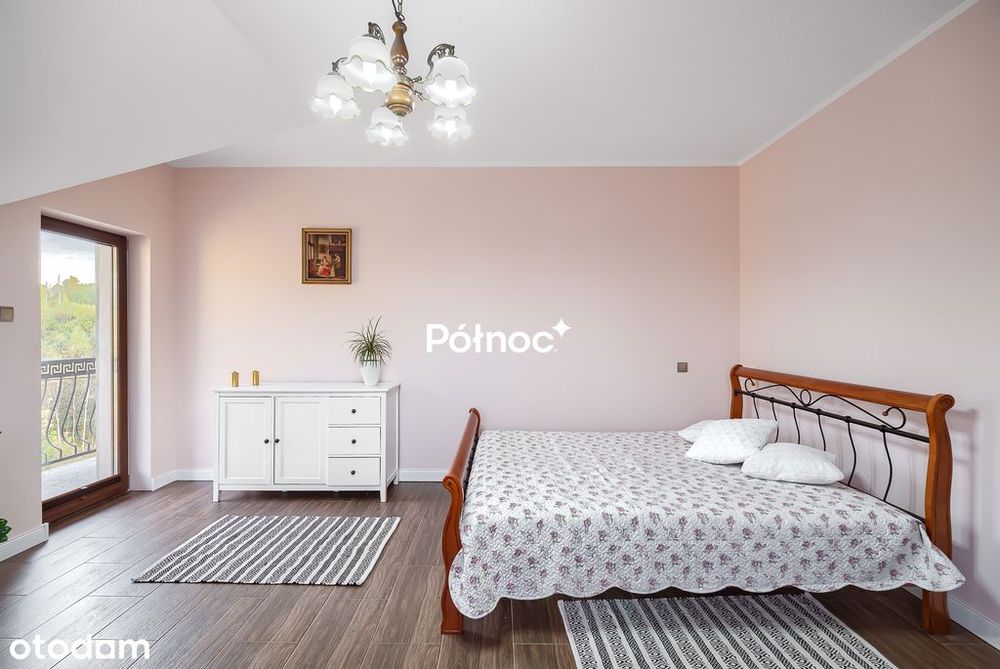 Przestronny dom w zielonej dzielnicy Dąbrowy G.