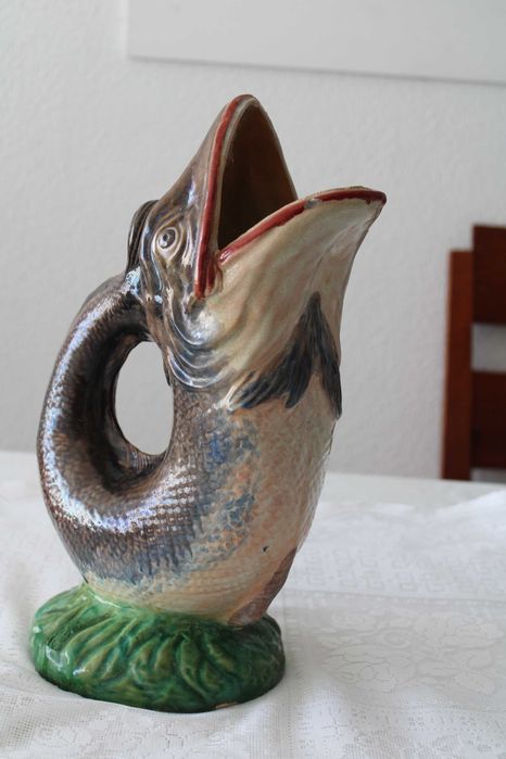 Jarro forma peixe, Policromado, Caldas, Germano Silva, marcado na base